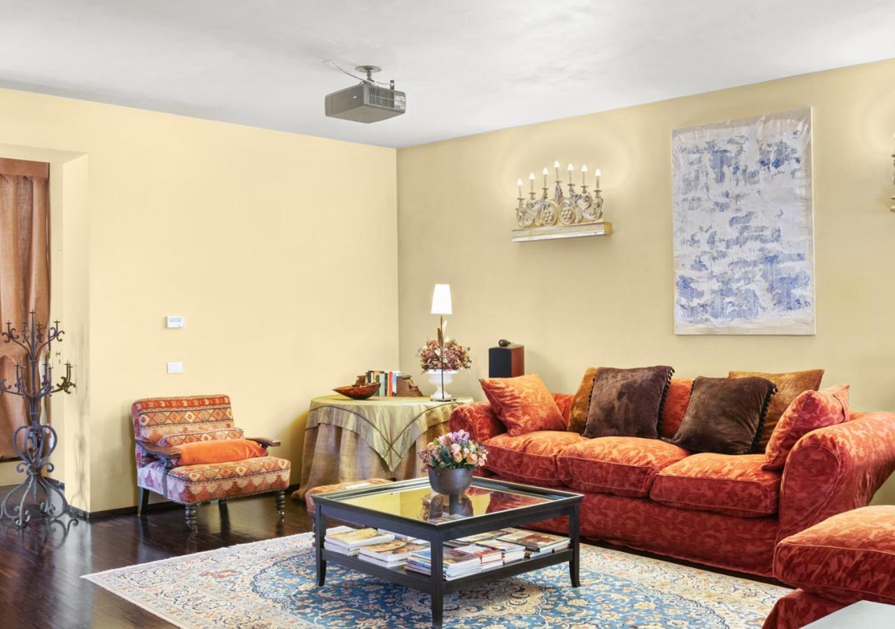 Bohemian Suite Spacious And Central Loft Болоня Екстериор снимка