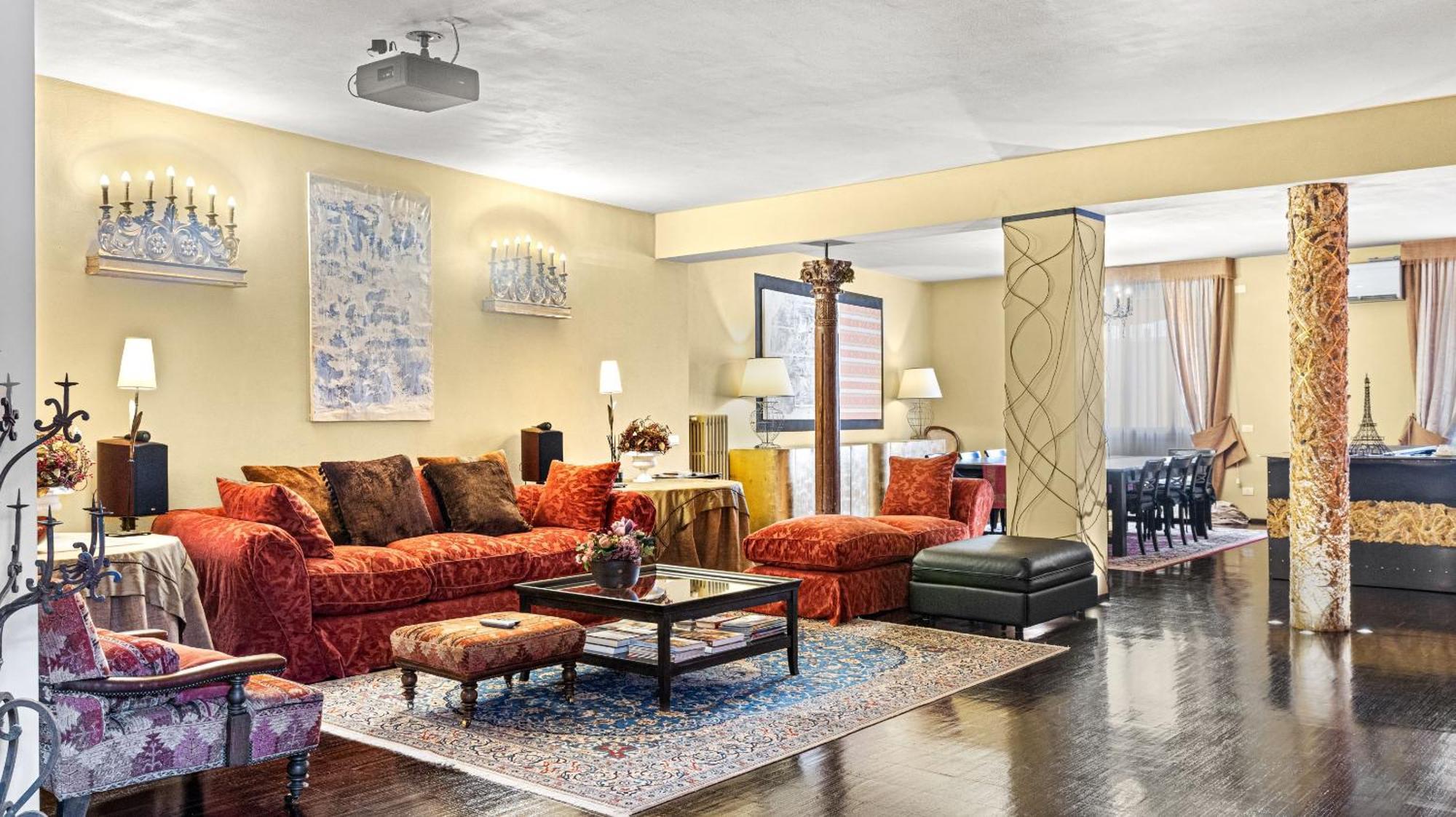 Bohemian Suite Spacious And Central Loft Болоня Екстериор снимка